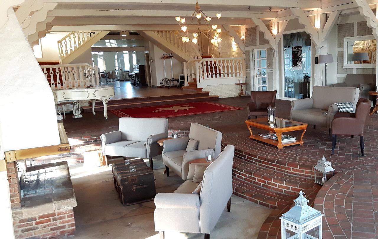 Landsitzhotel Und Seminarium Peterhof Hodorf 外观 照片